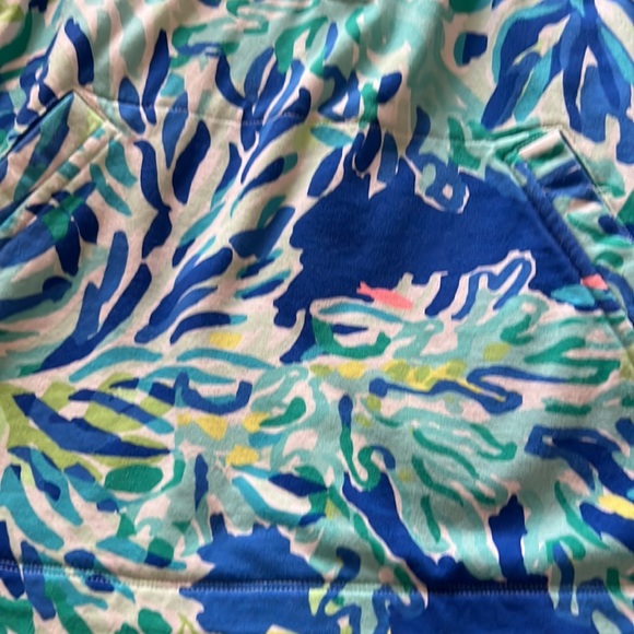 Lilly Pulitzer Pop Over - Picture 3 of 5